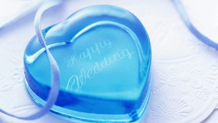 44 years from the wedding day: holiday traditions and ideas for congratulations