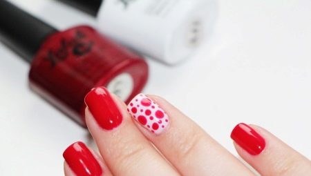 Interesting and unusual design options for scarlet manicure