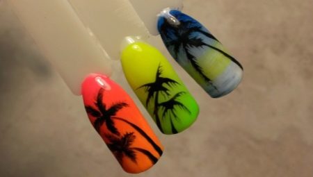 How to draw a palm tree on your nails?