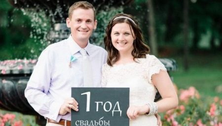 How to celebrate your first wedding anniversary?