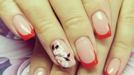 Veste rouge sur les ongles : choix de la teinte et combinaison de couleurs
