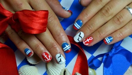 Stylish marine manicure ideas with anchor