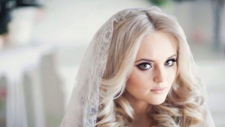 Wedding hairstyles with loose hair: fashion trends and styling