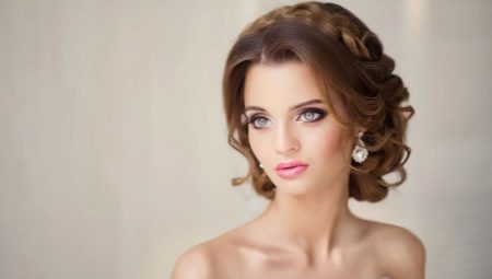 Greek wedding hairstyles: features and styling tips