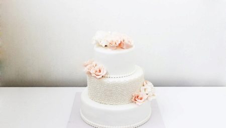 Mastic wedding cake: varieties and ideas for decoration