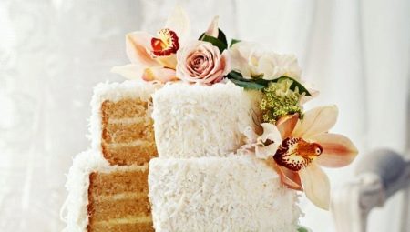 Gâteau de mariage DIY : recettes populaires et règles de décoration