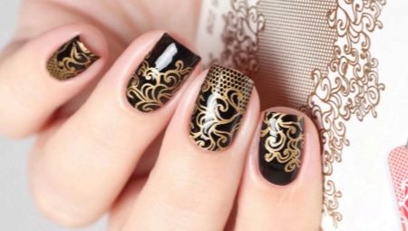 Gold manicure: trendy ideas and tips for combining colors