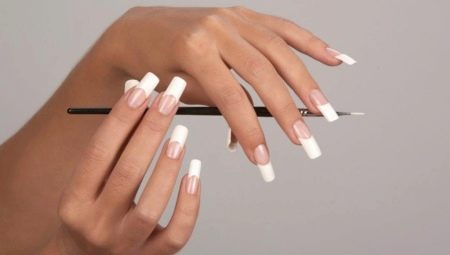 What is needed for acrylic nail extension and how to choose the right materials?