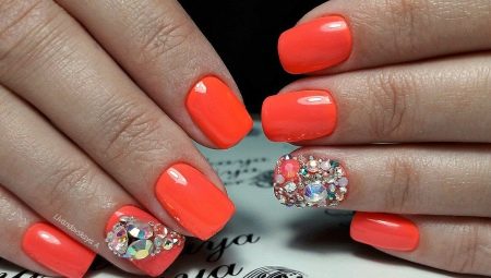 Orange gel polish design