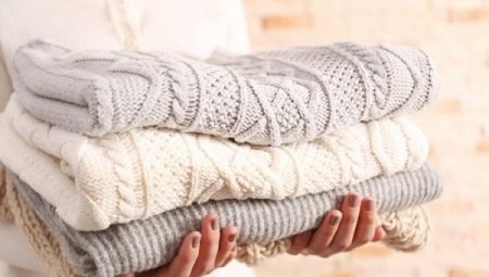 How to properly steam a knitted garment?