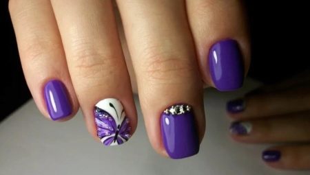 How to make an unusual manicure with butterflies with gel polish?