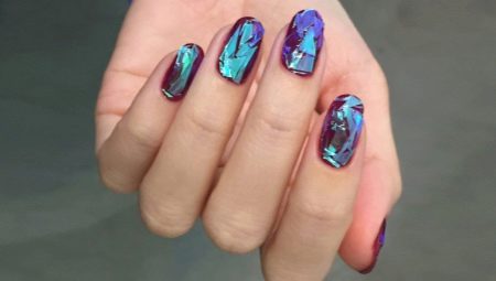 Caractéristiques et méthodes de création d'ongles en verre brisé avec du vernis gel