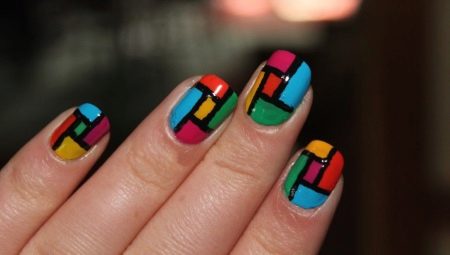 All about drawings on nails with acrylic paints