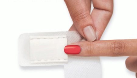 How to remove the sticky layer from gel polish at home?