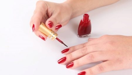 Formaldehyde in nail polish: what is it and why is it dangerous?