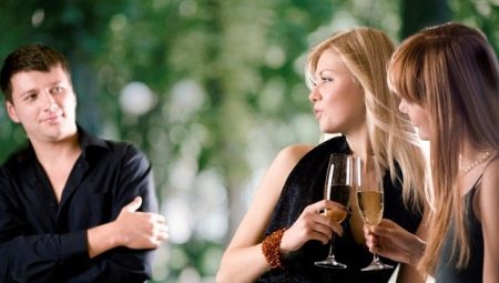 How you can get to know a girl: places, appearance and demeanor