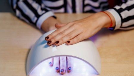 How to make a gel polish manicure at home?