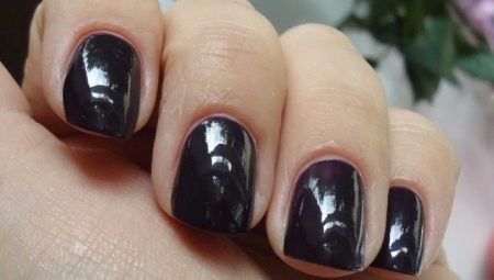 Why is gel polish on my nails covered with bubbles and how to avoid it?