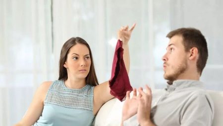 Adultery: reasons, signs and advice from a psychologist