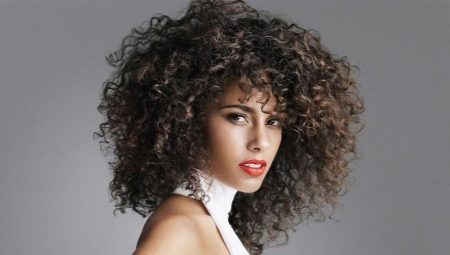 Afrokudri: what is it, who suits it and how to do it?
