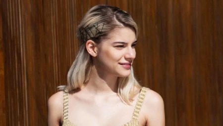 How beautiful to pin a bang?