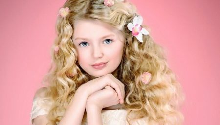 Coiffures de vacances pour les filles aux cheveux longs