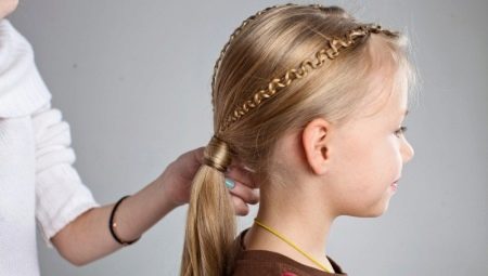 Simple hairstyles for girls: ideas and tips for their implementation