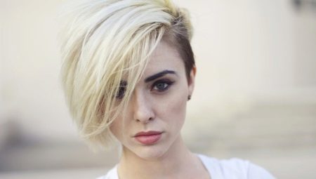 How to style an asymmetrical haircut at home?