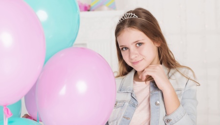 What to give a 14-year-old girl?