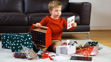 What to give a 6-year-old boy?