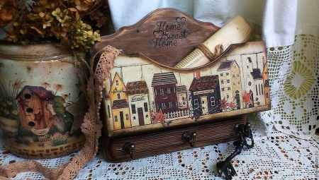 Decoupage on wood: original ideas and rules for creation