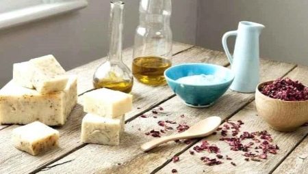 Handmade soap: what is made of, recipes and master classes