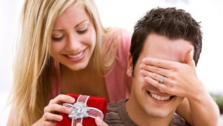 What to give my husband on February 23?