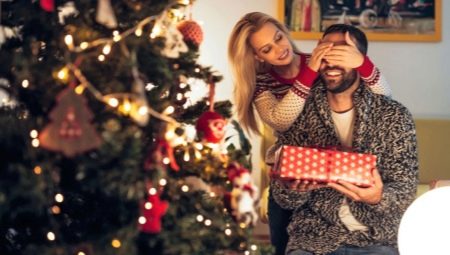 What to give my husband for the New Year?