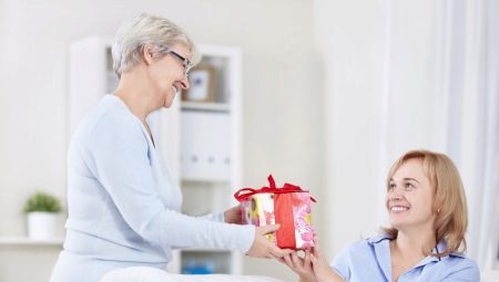 What to give your daughter-in-law for her birthday?