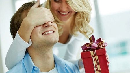 How to make a gift for a man for the New Year with your own hands?