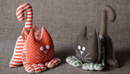 Gifts from fabric: choosing and making your own hands