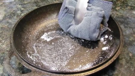 Τι να κάνετε αν καεί ένα τηγάνι από χυτοσίδηρο;
