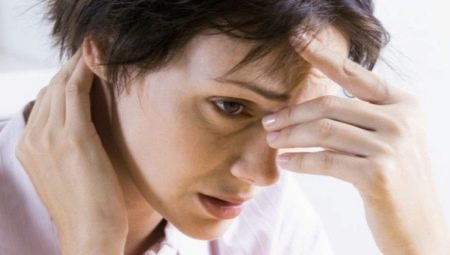 Feelings of fear and anxiety for no reason: why does it arise and how to treat it?