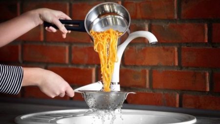 Colanders: what is it and what are they?