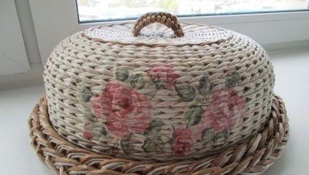 Making a bread bin from newspaper tubes