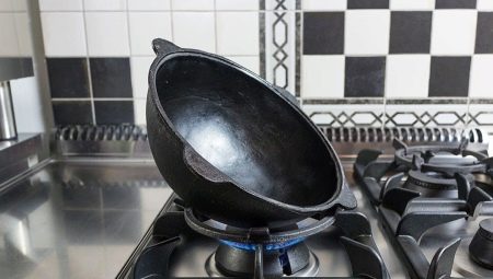 How to ignite a cauldron?