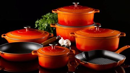 Non-stick pots: pros and cons, nuances of choice