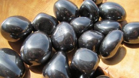 Review of hematite stone