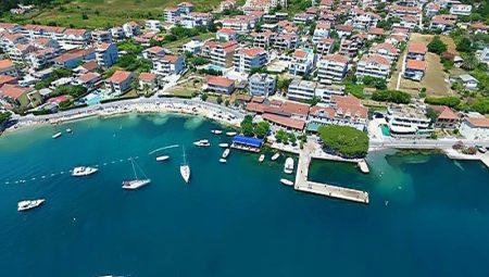 Weather conditions and features of recreation in Djenovici in Montenegro