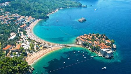 Sveti Stefan in Montenegro: spiagge, hotel e attrazioni
