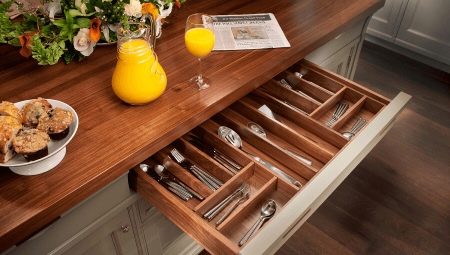 Types de plateaux à couverts et règles pour leur sélection