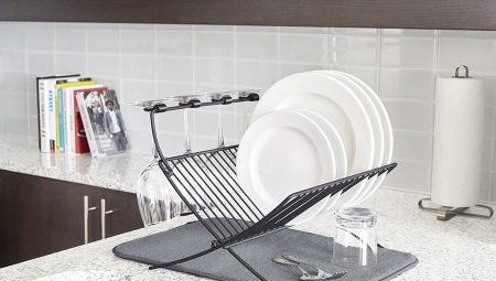 Types of dish dryers and criteria for their selection