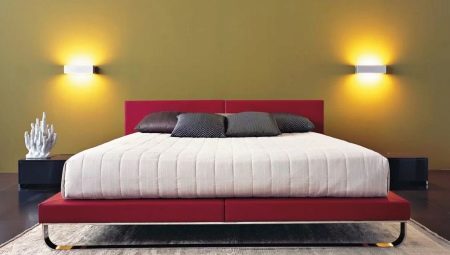 Sconces in the bedroom above the bed: types and location