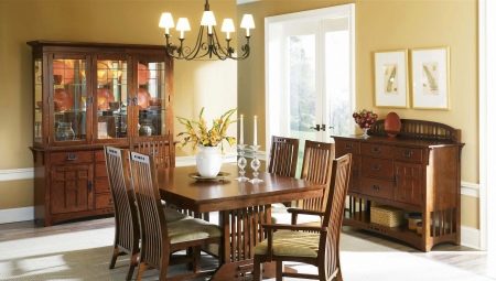 Wooden chairs for the kitchen: types and choices